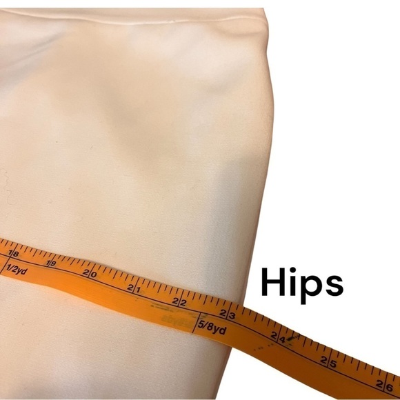 Laura Petites Winter White Pencil Skirt - Picture 4 of 11